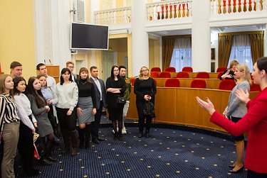 Парламент открыт для молодежи
